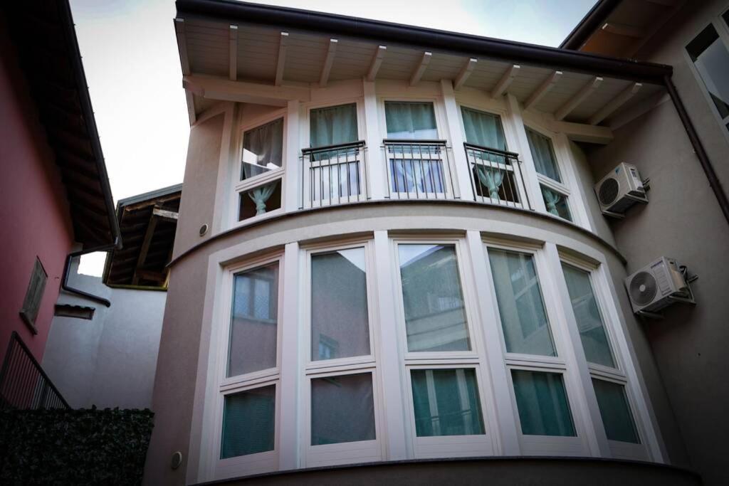 L'Attico Del Lago Sesto Calende Ngoại thất bức ảnh