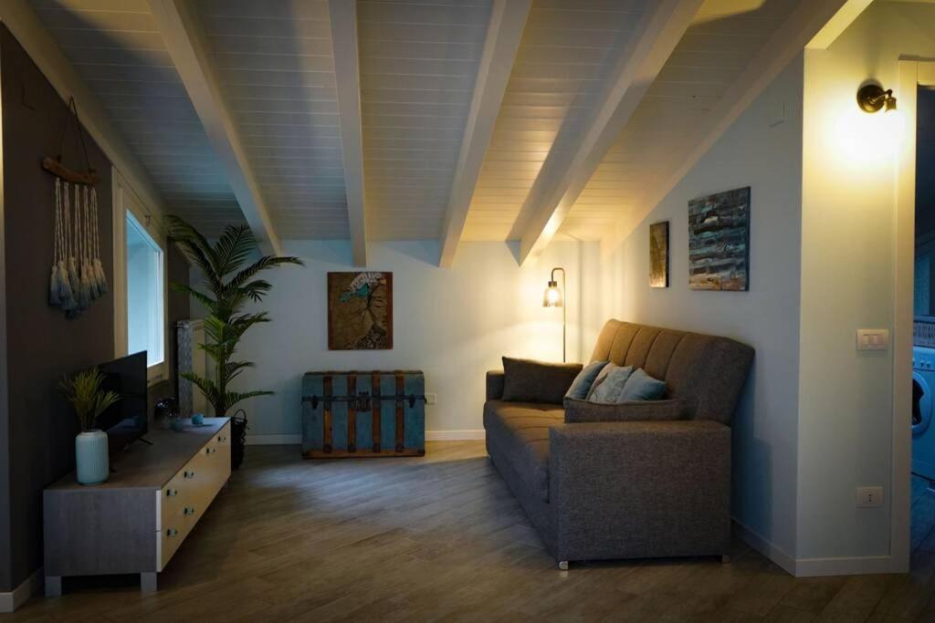 L'Attico Del Lago Sesto Calende Ngoại thất bức ảnh